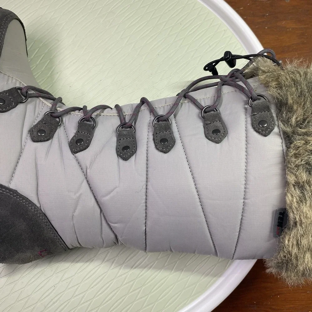 L L Bean Carrabassett Snow Boots Tall Women Sz‎ 6M Gray Fur Top